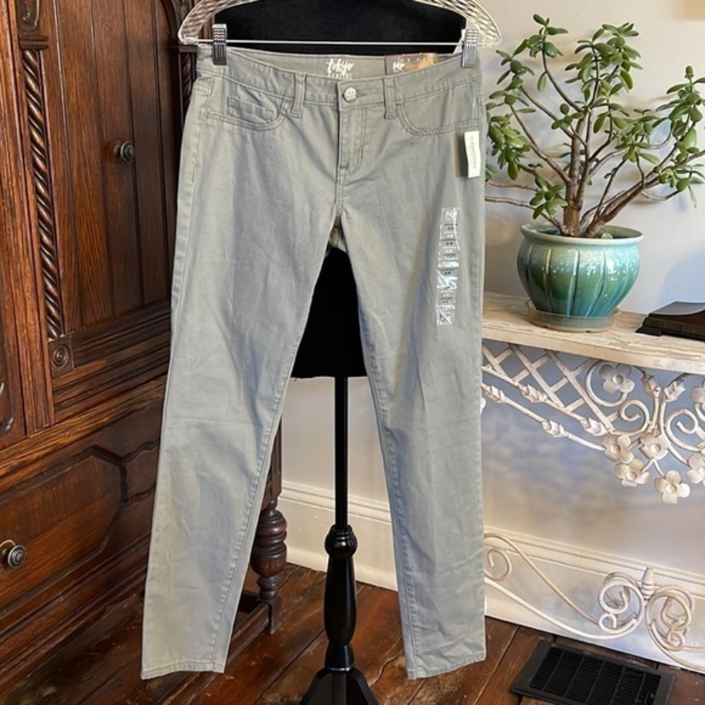 tokyo Darling grey jegging Jeans size 4R‎
